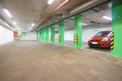 Autohalli Autohallit Eerikinkatu sekä Kalevankatu